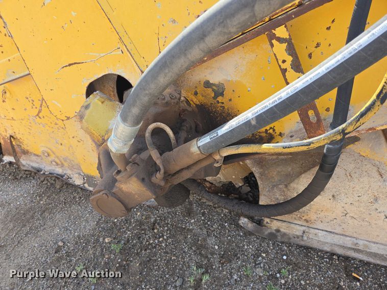 image for item DT4913 1987 Bomag MPH100R soil stabilizer / recycler