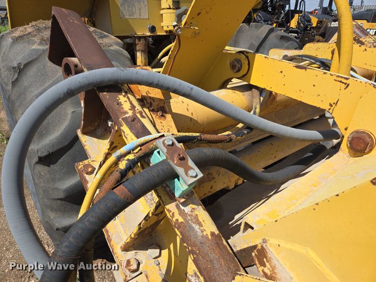 image for item DT4913 1987 Bomag MPH100R soil stabilizer / recycler