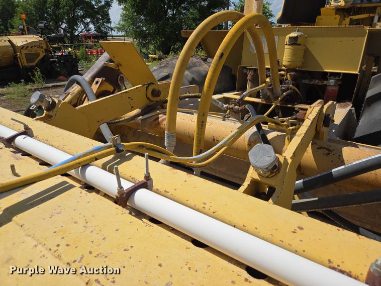 image for item DT4913 1987 Bomag MPH100R soil stabilizer / recycler