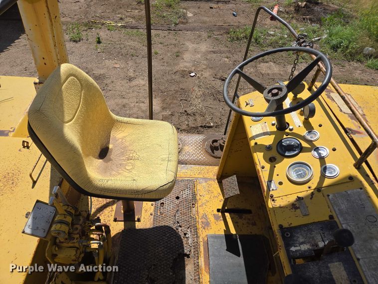 image for item DT4913 1987 Bomag MPH100R soil stabilizer / recycler