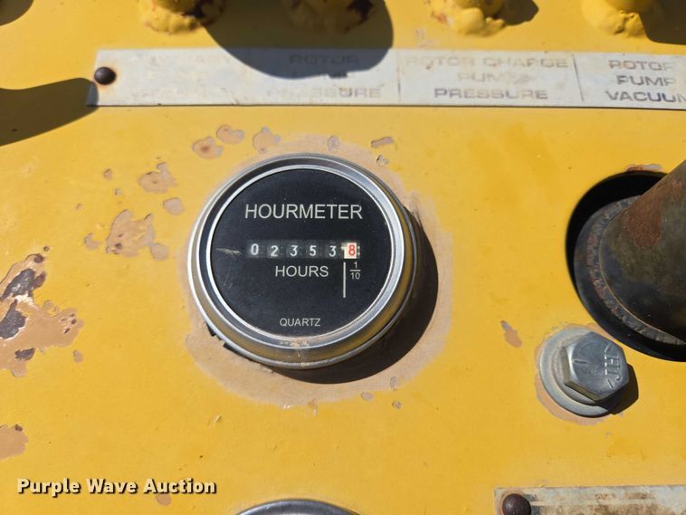 image for item DT4913 1987 Bomag MPH100R soil stabilizer / recycler