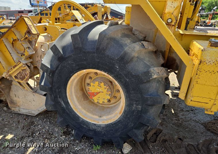 image for item DT4913 1987 Bomag MPH100R soil stabilizer / recycler