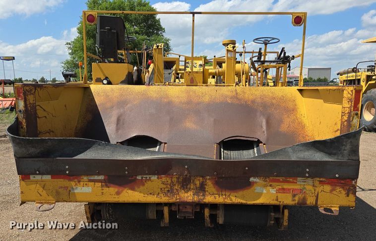 image for item DT4914 WH MFG Spread King chip spreader