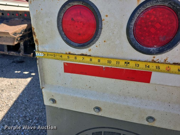 image for item DT6803 1998 Ranch Manufacturing Co. 21-42-3 bottom dump trailer