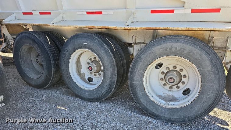 image for item DT6803 1998 Ranch Manufacturing Co. 21-42-3 bottom dump trailer