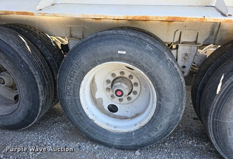 image for item DT6803 1998 Ranch Manufacturing Co. 21-42-3 bottom dump trailer