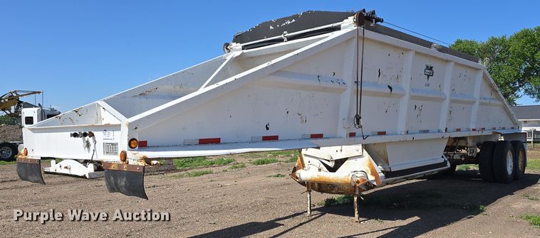 image for item DT6882 2003 Corn Belt Manufacturing Trailblazer S-4202 bottom dump trailer