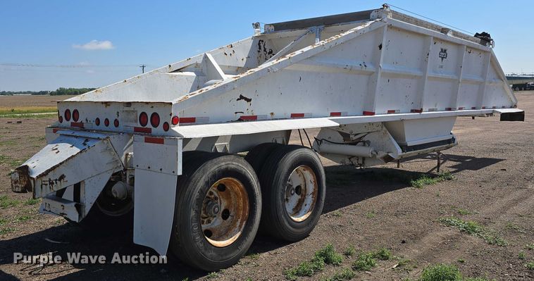 image for item DT6882 2003 Corn Belt Manufacturing Trailblazer S-4202 bottom dump trailer