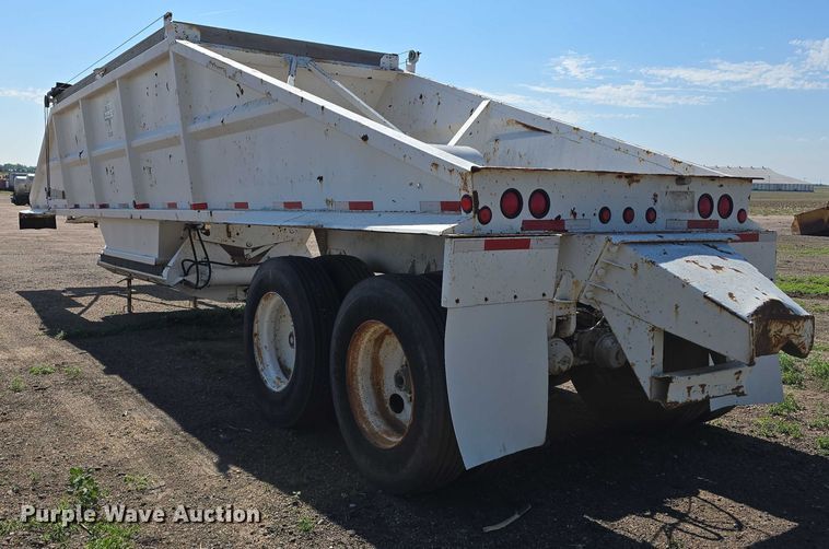image for item DT6882 2003 Corn Belt Manufacturing Trailblazer S-4202 bottom dump trailer
