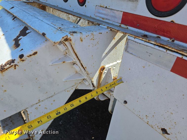 image for item DT6882 2003 Corn Belt Manufacturing Trailblazer S-4202 bottom dump trailer