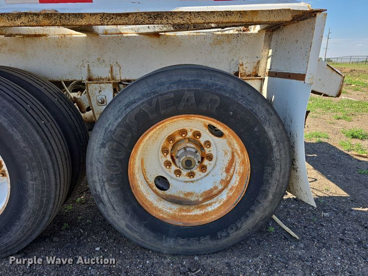 image for item DT6882 2003 Corn Belt Manufacturing Trailblazer S-4202 bottom dump trailer