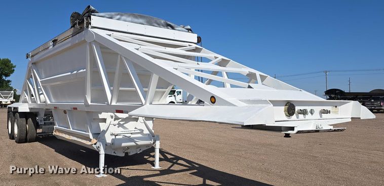 image for item DT6883 2015 Manac bottom dump trailer