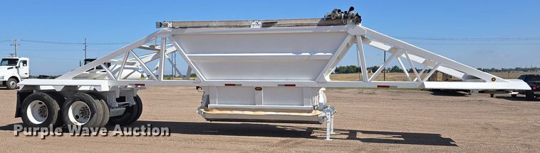 image for item DT6883 2015 Manac bottom dump trailer