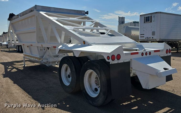 image for item DT6883 2015 Manac bottom dump trailer