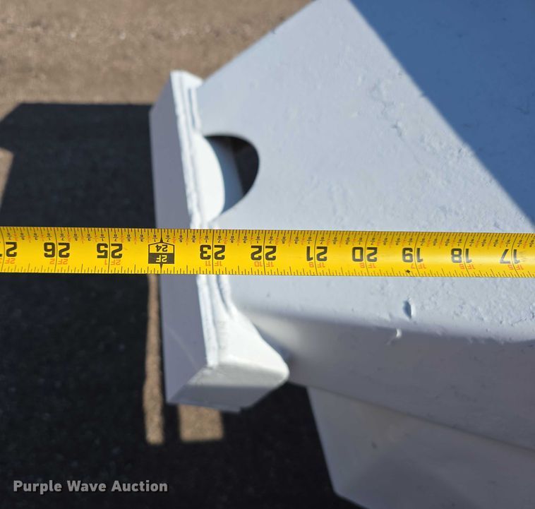 image for item DT6883 2015 Manac bottom dump trailer