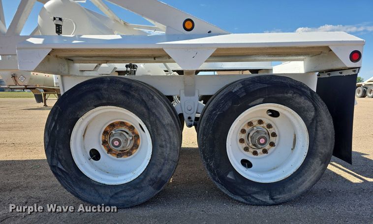 image for item DT6883 2015 Manac bottom dump trailer
