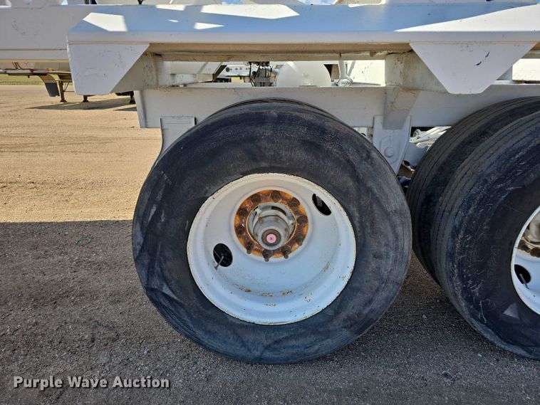 image for item DT6883 2015 Manac bottom dump trailer