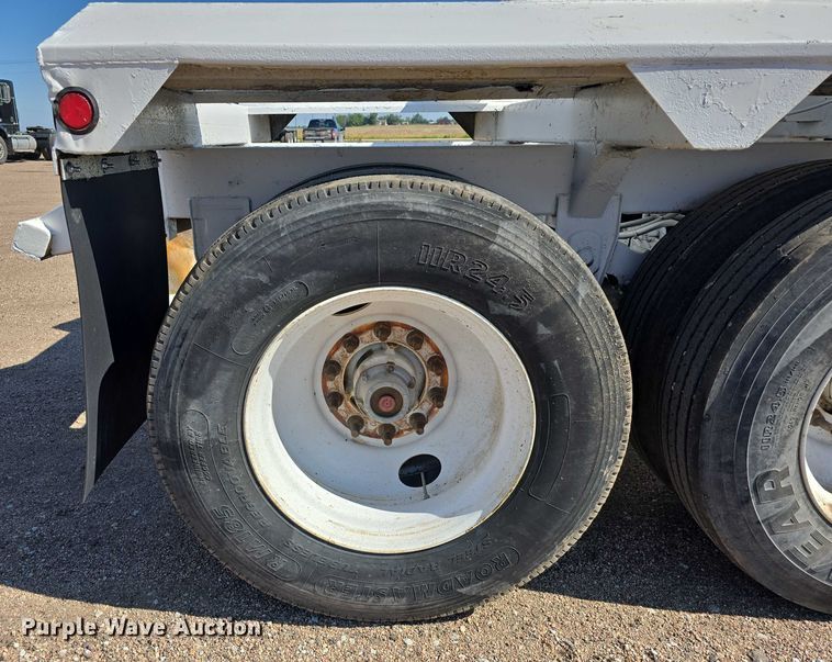 image for item DT6883 2015 Manac bottom dump trailer