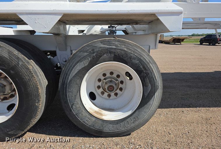image for item DT6883 2015 Manac bottom dump trailer