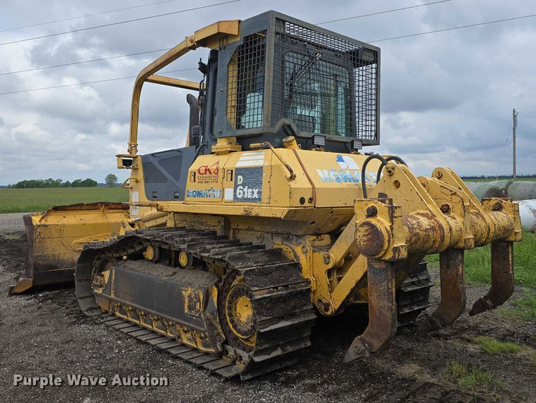 image for item DT6889 2006 Komatsu D61EX-15 dozer
