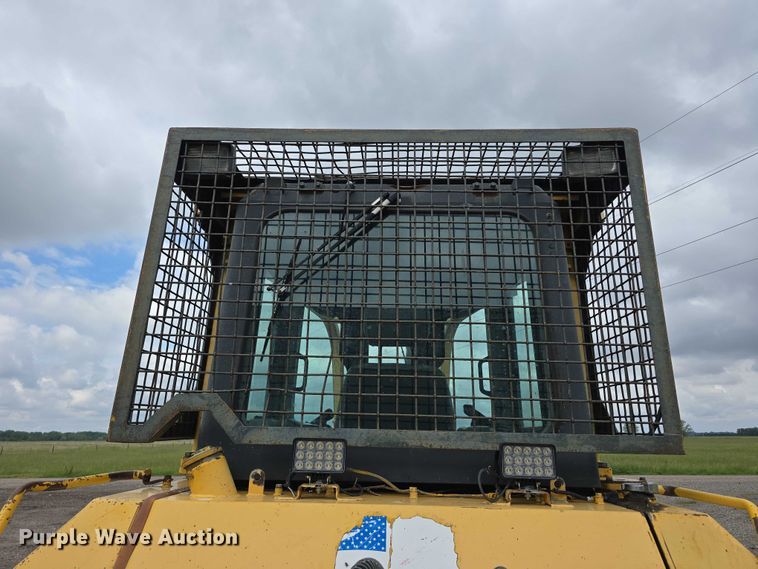 image for item DT6889 2006 Komatsu D61EX-15 dozer