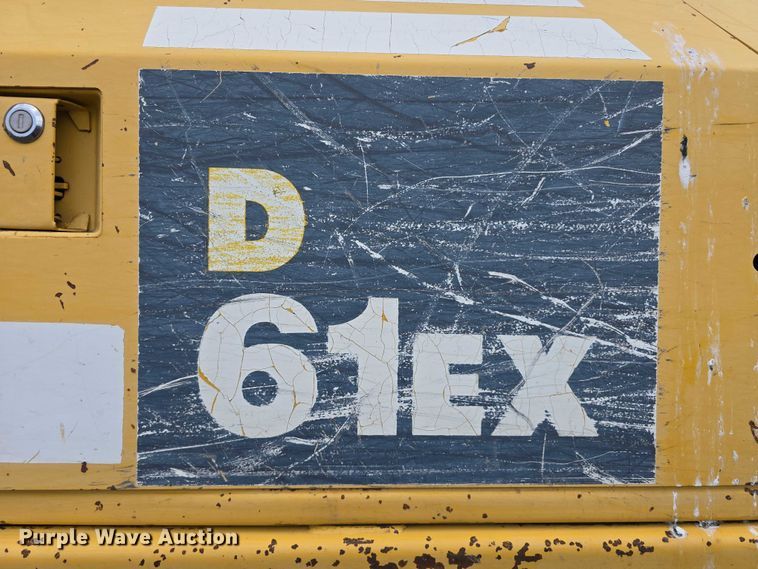 image for item DT6889 2006 Komatsu D61EX-15 dozer