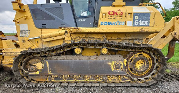 image for item DT6889 2006 Komatsu D61EX-15 dozer