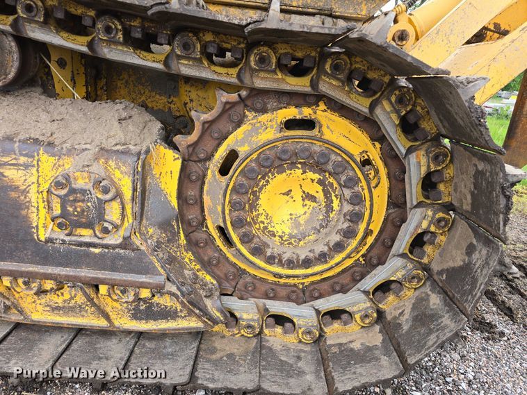 image for item DT6889 2006 Komatsu D61EX-15 dozer