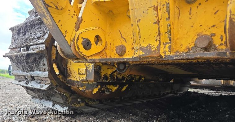 image for item DT6889 2006 Komatsu D61EX-15 dozer