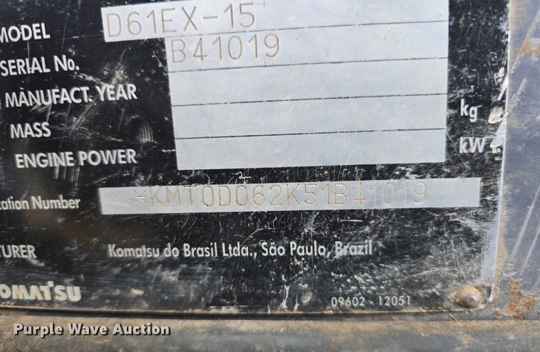 image for item DT6889 2006 Komatsu D61EX-15 dozer