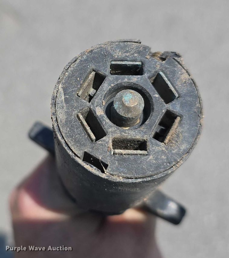 image for item DT6923 2018 Sullair 400EH/DPQ/CU4F/OPT air compressor