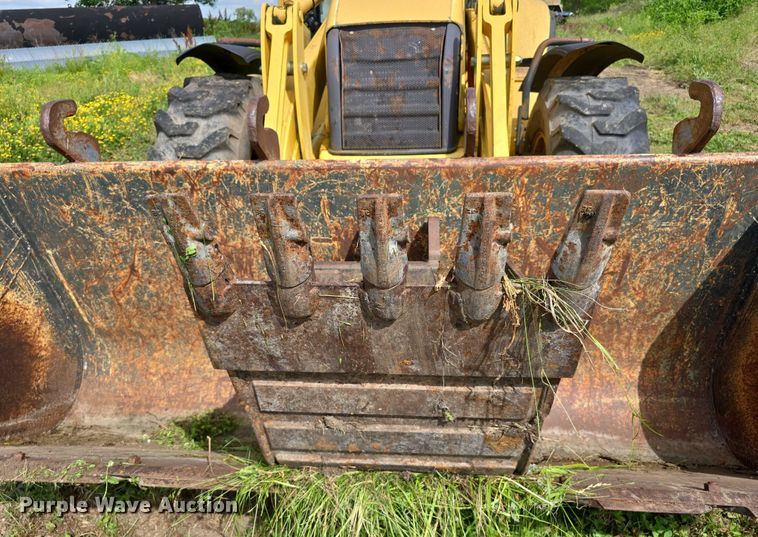 image for item DT6928 2006 Komatsu 150 AWS backhoe