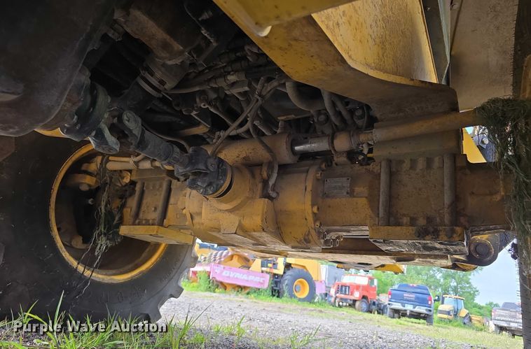 image for item DT6928 2006 Komatsu 150 AWS backhoe