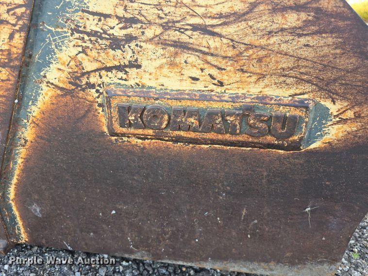 image for item DT6928 2006 Komatsu 150 AWS backhoe