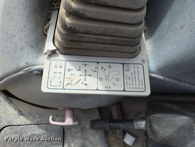 image for item DT6928 2006 Komatsu 150 AWS backhoe