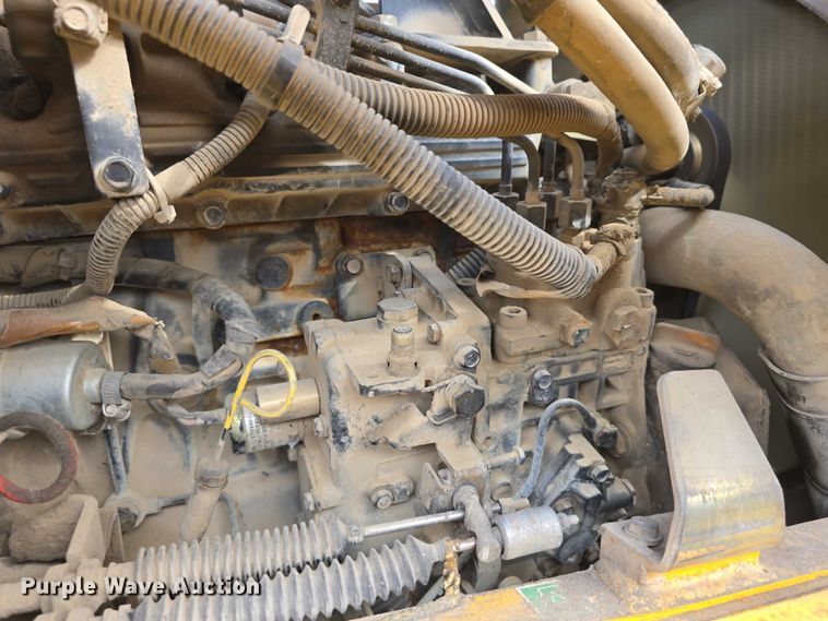 image for item DT6928 2006 Komatsu 150 AWS backhoe