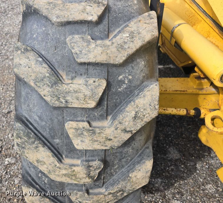 image for item DT6928 2006 Komatsu 150 AWS backhoe