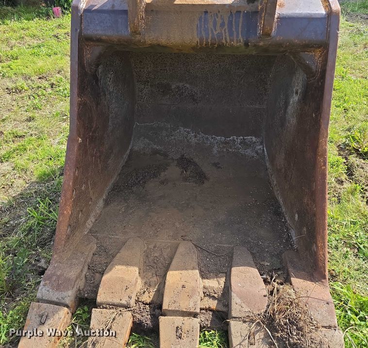 image for item DT6929 1996 John Deere 792DLC excavator