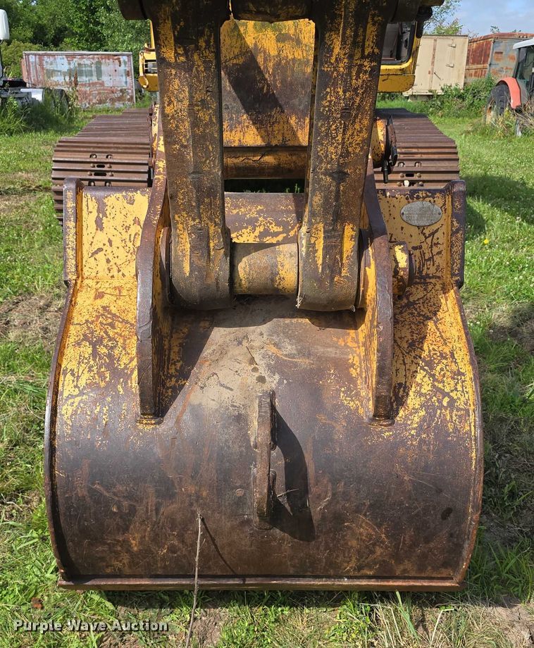 image for item DT6929 1996 John Deere 792DLC excavator