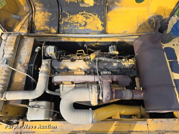 image for item DT6929 1996 John Deere 792DLC excavator