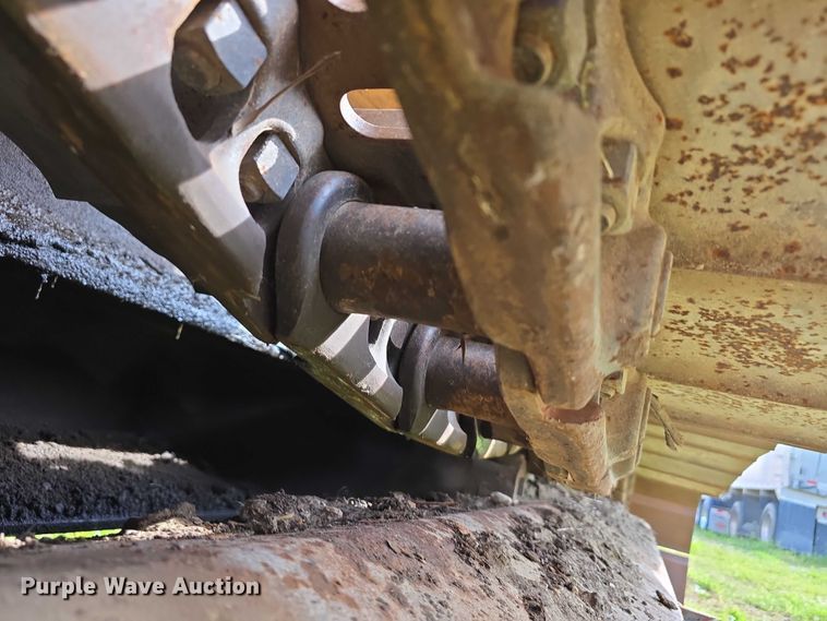 image for item DT6929 1996 John Deere 792DLC excavator