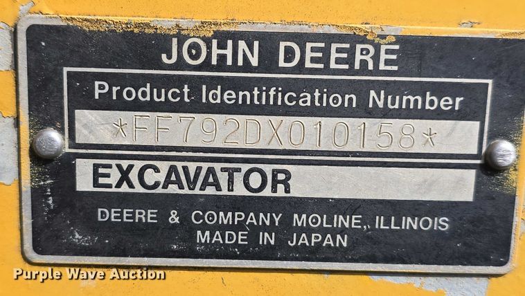 image for item DT6929 1996 John Deere 792DLC excavator
