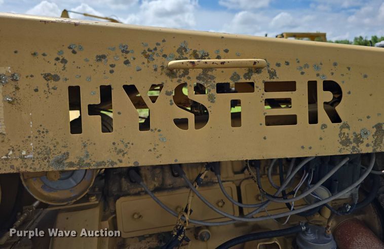 image for item DT6931 Hyster C530A pneumatic roller