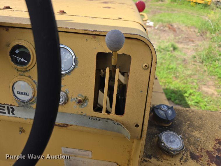 image for item DT6931 Hyster C530A pneumatic roller