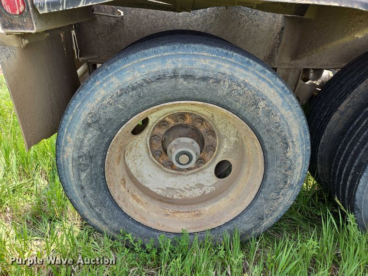 image for item DT7196 1998 Circle R 42SIDE side dump trailer