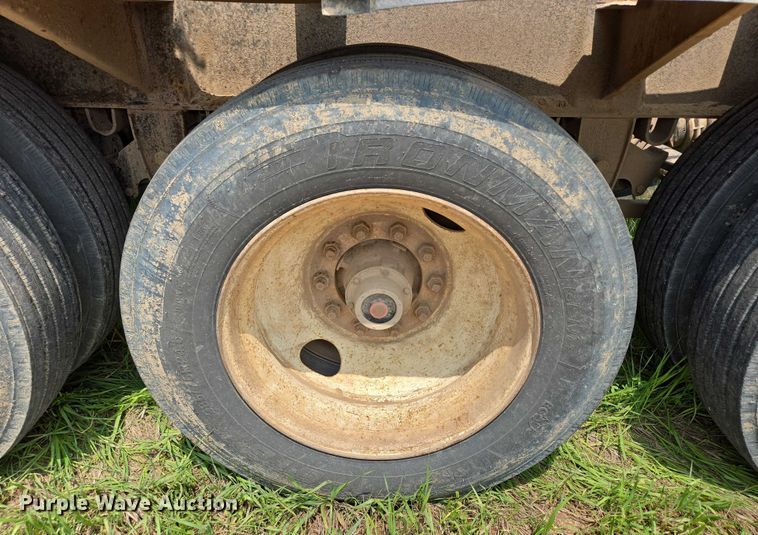 image for item DT7196 1998 Circle R 42SIDE side dump trailer