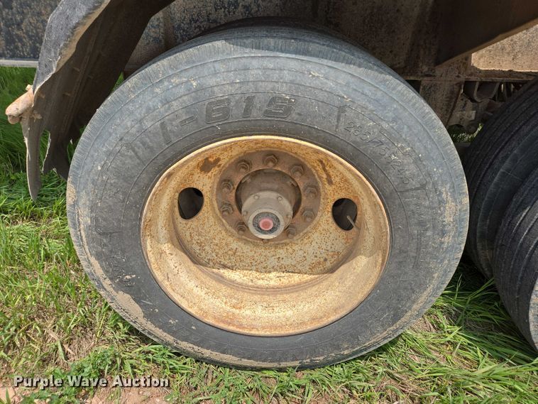 image for item DT7196 1998 Circle R 42SIDE side dump trailer