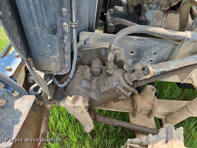 image for item DT7198 1992 Freightliner FDL120 semi truck