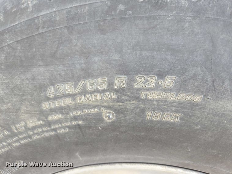 image for item DT7202 2000 International 5000 ready mix truck