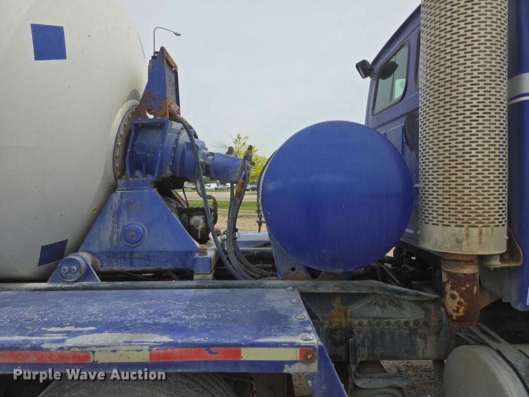 image for item DT7203 2004 Sterling LT9500 ready mix truck